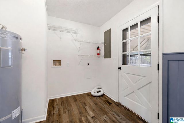 890 COUNTY ROAD 404, Cullman, AL 35057