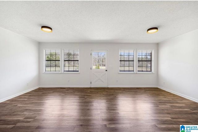 890 COUNTY ROAD 404, Cullman, AL 35057