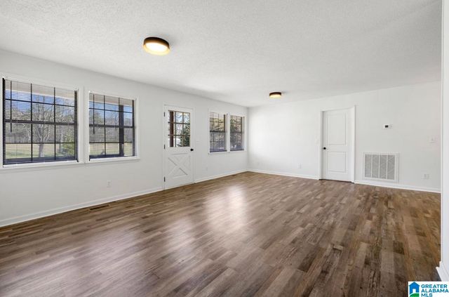 890 COUNTY ROAD 404, Cullman, AL 35057