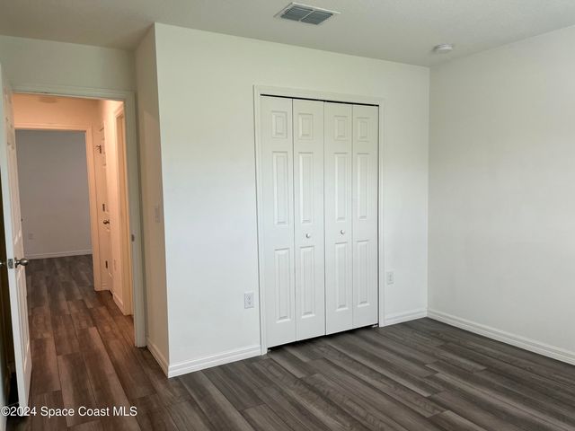 1178 Dania Circle NE, Palm Bay, FL 32905