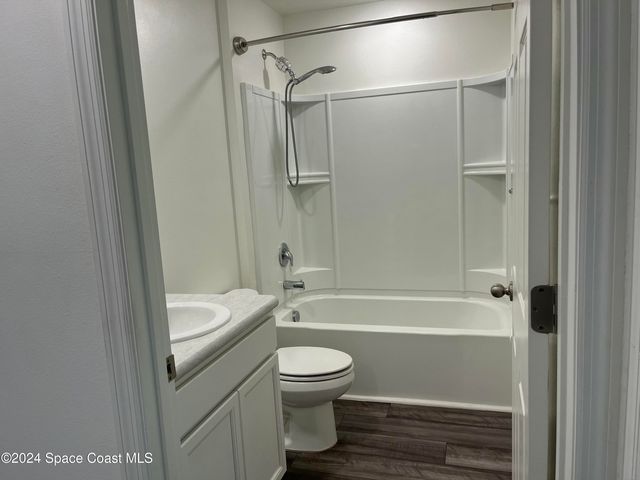 1178 Dania Circle NE, Palm Bay, FL 32905