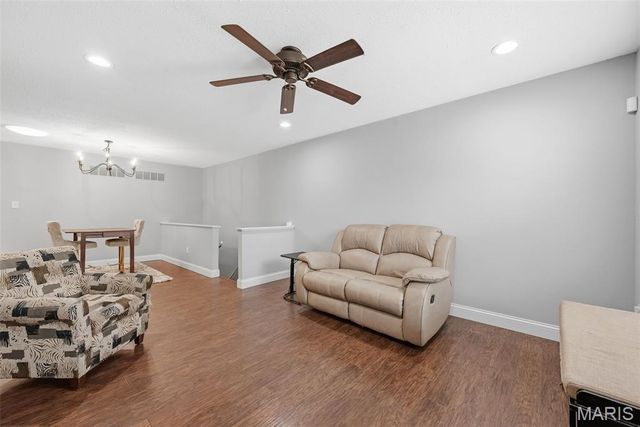 3248 Meadow Trail Drive 75, St Peters, MO 63376