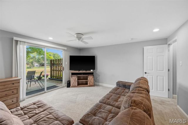3248 Meadow Trail Drive 75, St Peters, MO 63376