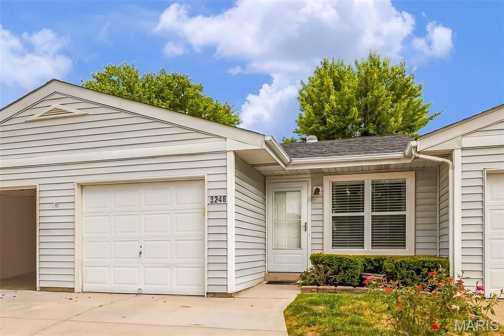 3248 Meadow Trail Drive 75, St Peters, MO 63376
