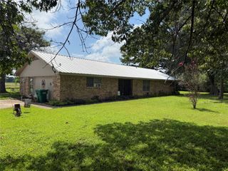 446 County Road 1605, Ravenna, TX 75476