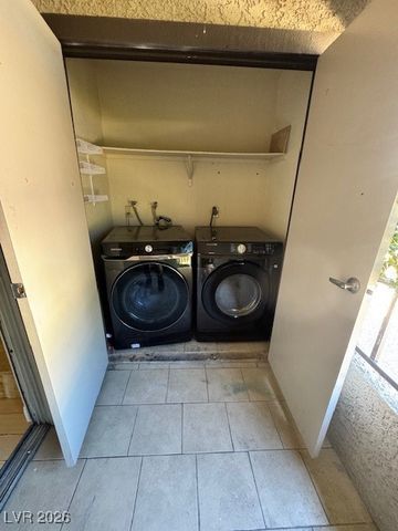 2606 South Durango Drive 279, Las Vegas, NV 89117