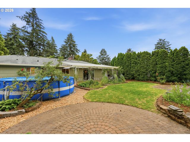 7969 Se THOMPSON Rd, Milwaukie, OR 97222