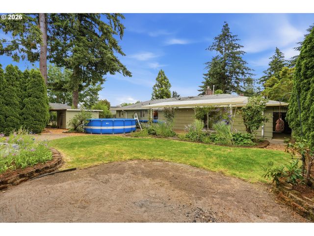 7969 Se THOMPSON Rd, Milwaukie, OR 97222