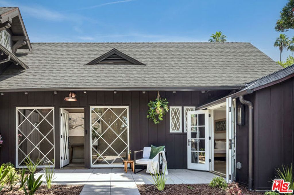 1635 N Genesee Avenue, Los Angeles, CA 90046