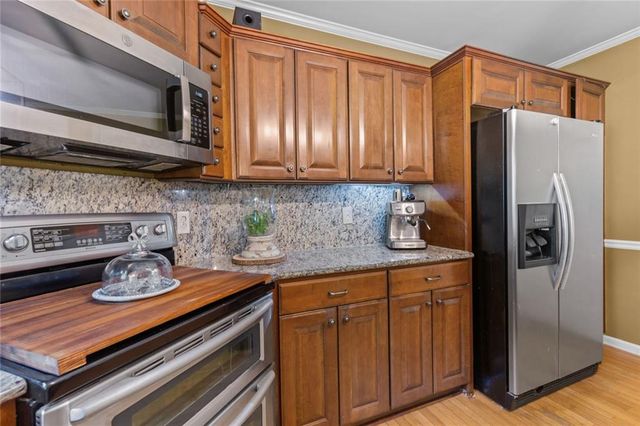 244 Hardin Home Way, Lawrenceville, GA 30043