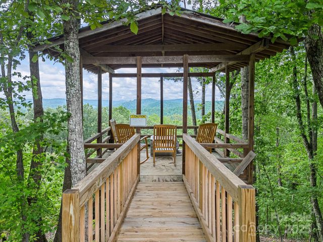 192 Shady Lane, Mill Spring, NC 28756