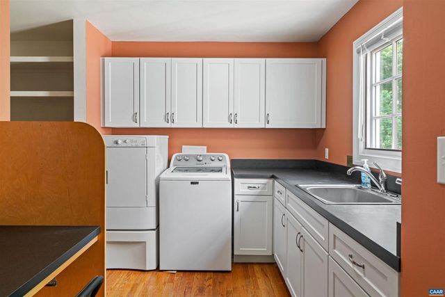140 LANGFORD PL, Charlottesville, VA 22903