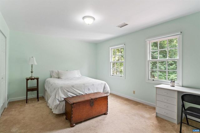 140 LANGFORD PL, Charlottesville, VA 22903