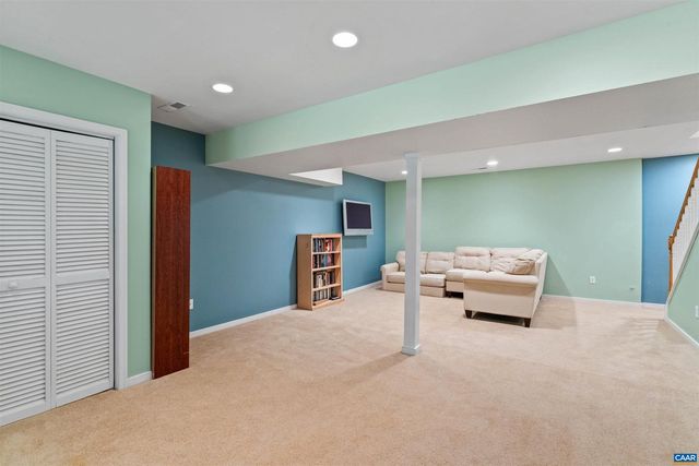140 LANGFORD PL, Charlottesville, VA 22903