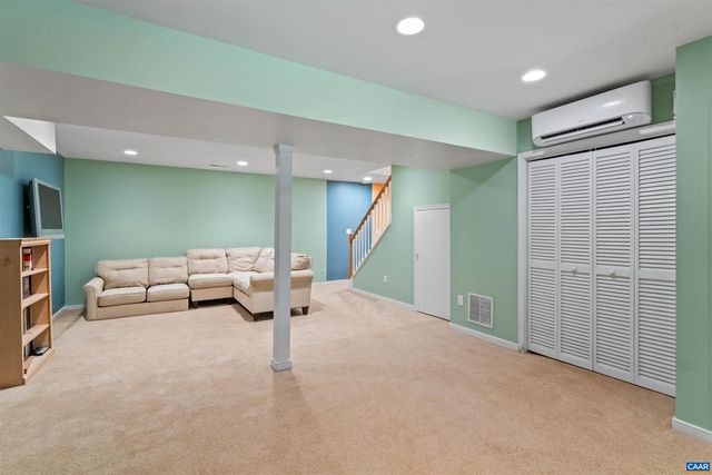 140 LANGFORD PL, Charlottesville, VA 22903