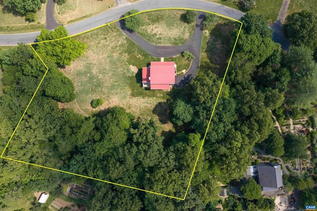 140 LANGFORD PL, Charlottesville, VA 22903