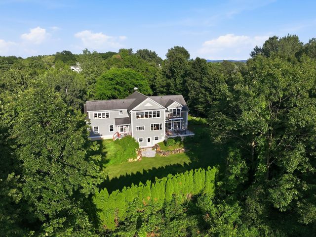 99 Westview Drive, South Burlington, VT 05403