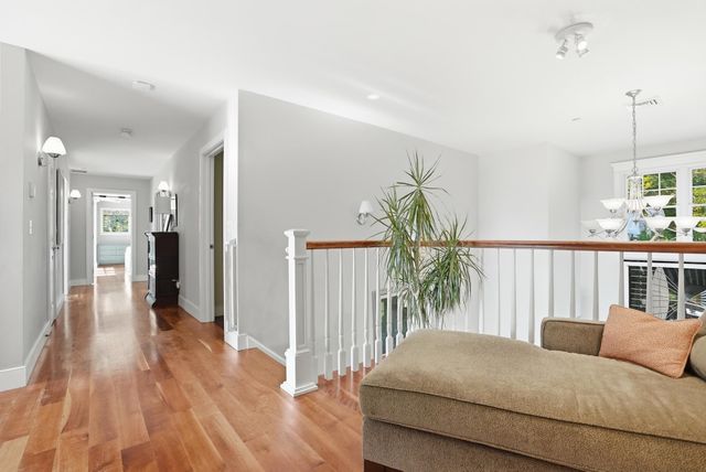 99 Westview Drive, South Burlington, VT 05403