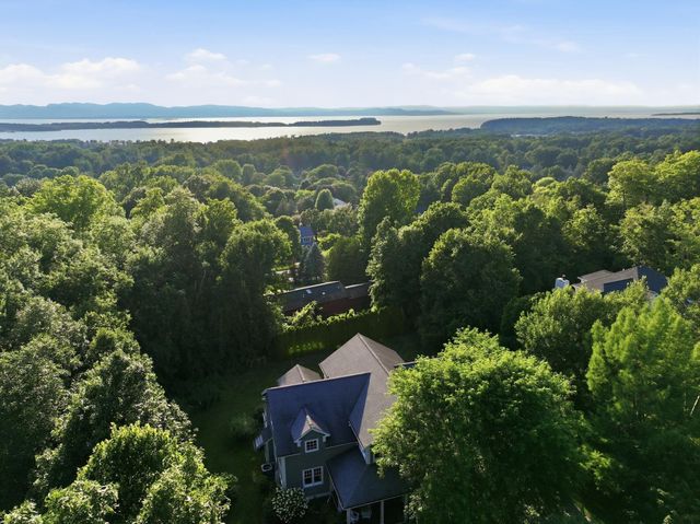 99 Westview Drive, South Burlington, VT 05403