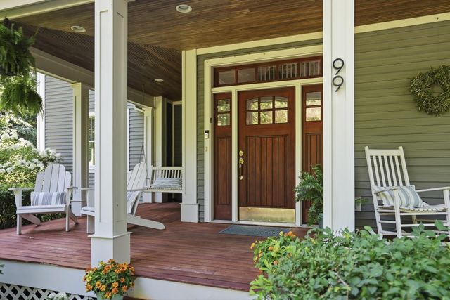 99 Westview Drive, South Burlington, VT 05403