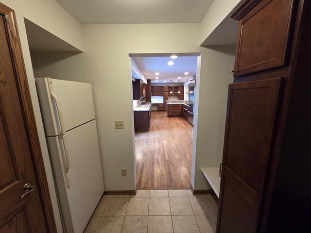 W225S4375 Guthrie ROAD, Waukesha, WI 53189