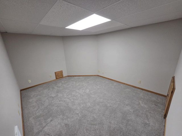 W225S4375 Guthrie ROAD, Waukesha, WI 53189