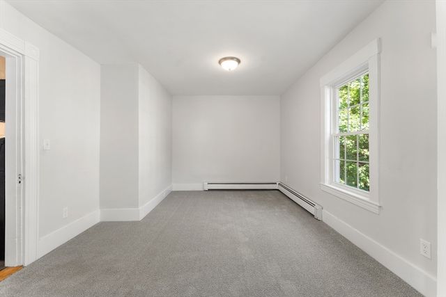 37 Cedar St 37, Wellesley, MA 02481