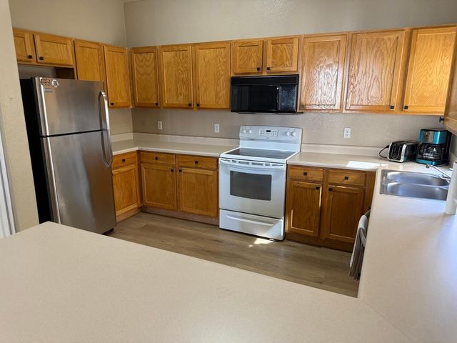 2801 N Litchfield Road Unit 26, Goodyear, AZ 85395