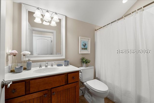 21 Coopers Hawk Rd, Hilton Head Island, SC 29926