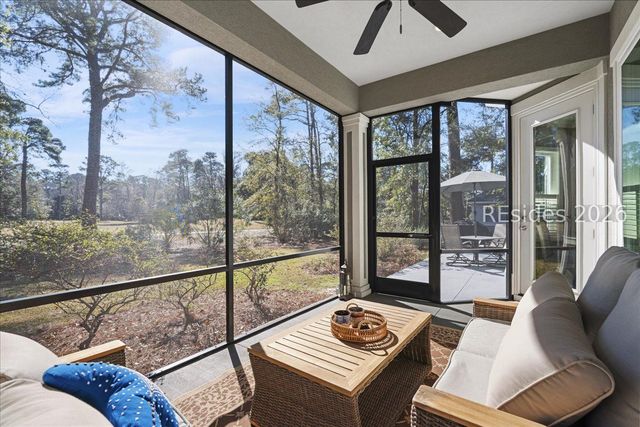 21 Coopers Hawk Rd, Hilton Head Island, SC 29926