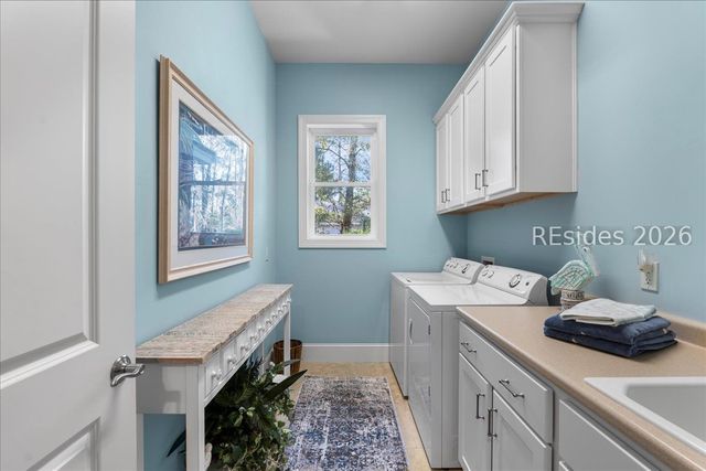 21 Coopers Hawk Rd, Hilton Head Island, SC 29926