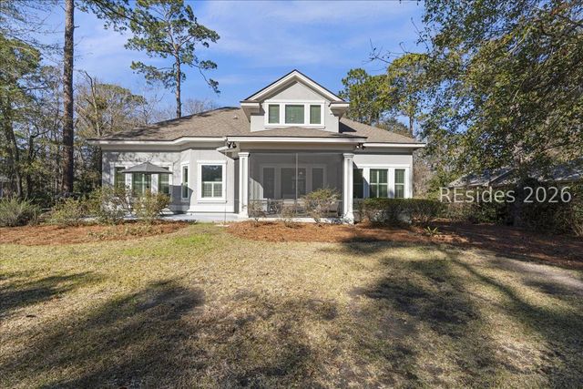 21 Coopers Hawk Rd, Hilton Head Island, SC 29926