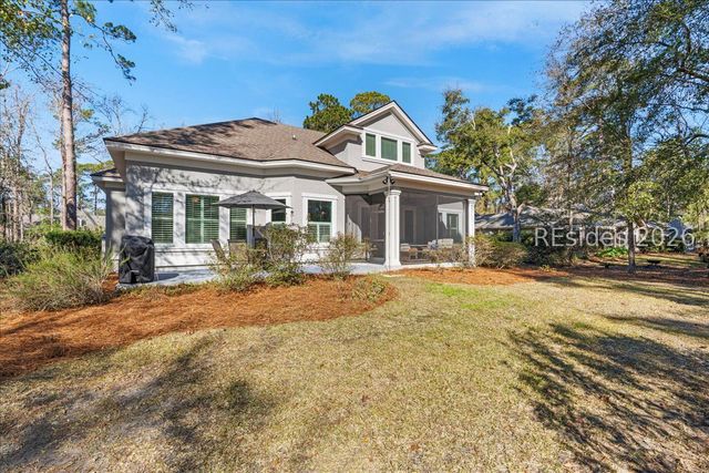 21 Coopers Hawk Rd, Hilton Head Island, SC 29926