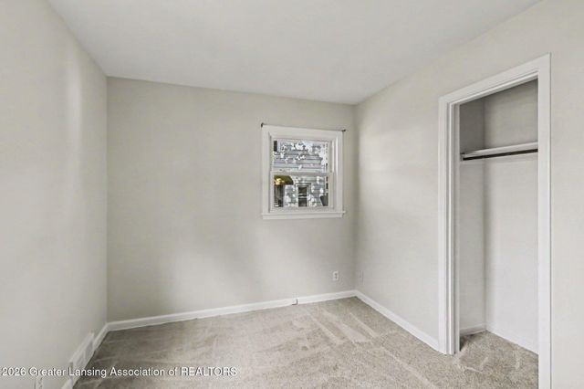 1915 Cooper Avenue, Lansing, MI 48910