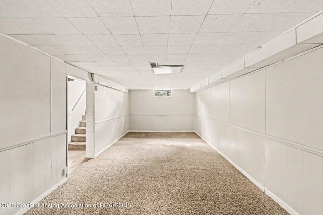 1915 Cooper Avenue, Lansing, MI 48910