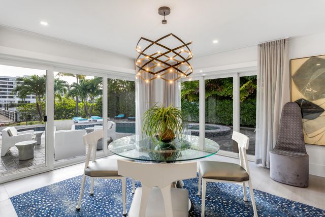 820 N Atlantic Drive, Lantana, FL 33462