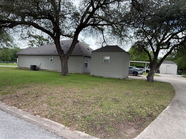 1410 Hoppess Street, Bryan, TX 77802