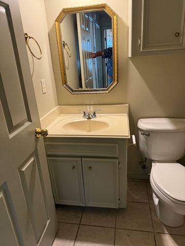 1410 Hoppess Street, Bryan, TX 77802