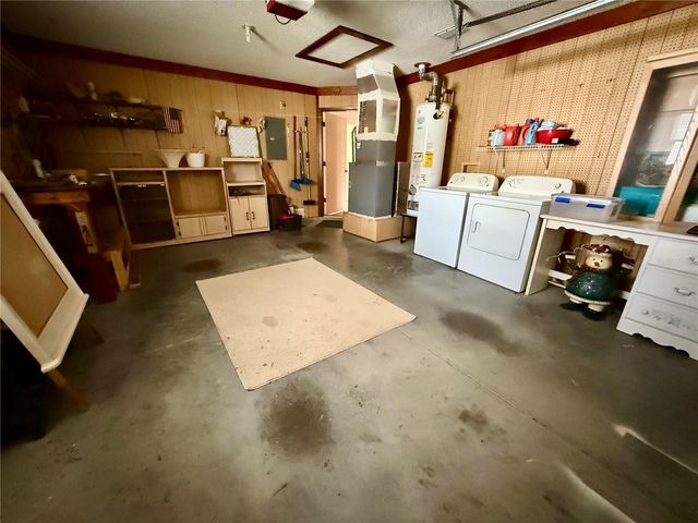 2105 GREENLAW COURT 2105, Leesburg, FL 34788