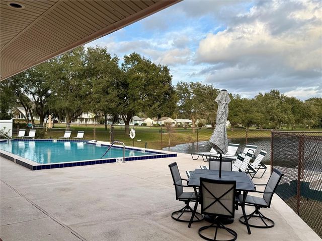 2105 GREENLAW COURT 2105, Leesburg, FL 34788