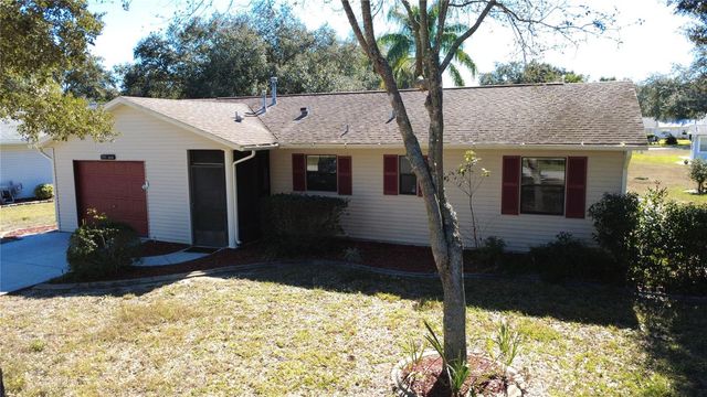 2105 GREENLAW COURT 2105, Leesburg, FL 34788