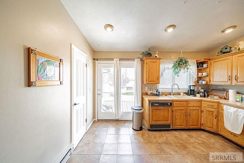 Image 20 of property listing at 2144 Pend Oreille Circle, Idaho Falls, ID 83404