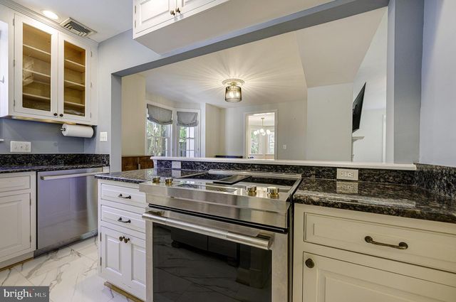 3905 LAIRD PL, Chevy Chase, MD 20815