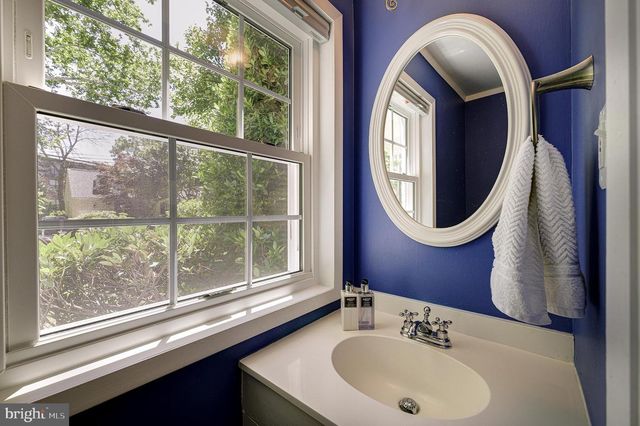 3905 LAIRD PL, Chevy Chase, MD 20815