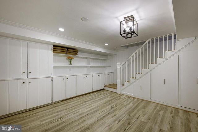 3905 LAIRD PL, Chevy Chase, MD 20815