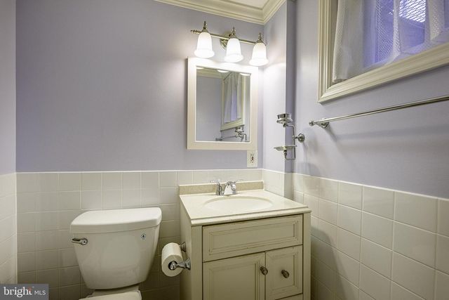 3905 LAIRD PL, Chevy Chase, MD 20815