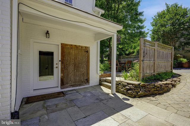 3905 LAIRD PL, Chevy Chase, MD 20815