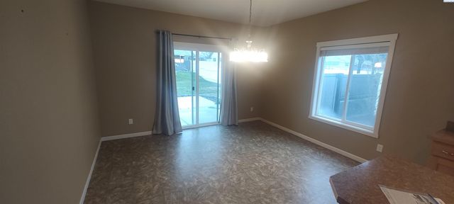 4405 Phoenix Ln, Pasco, WA 99301