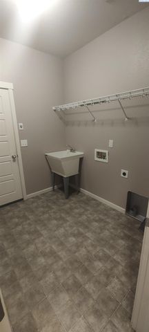 4405 Phoenix Ln, Pasco, WA 99301