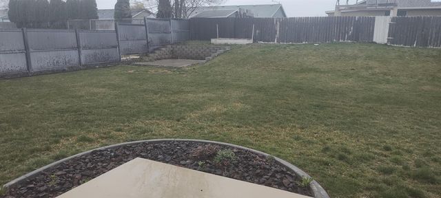 4405 Phoenix Ln, Pasco, WA 99301